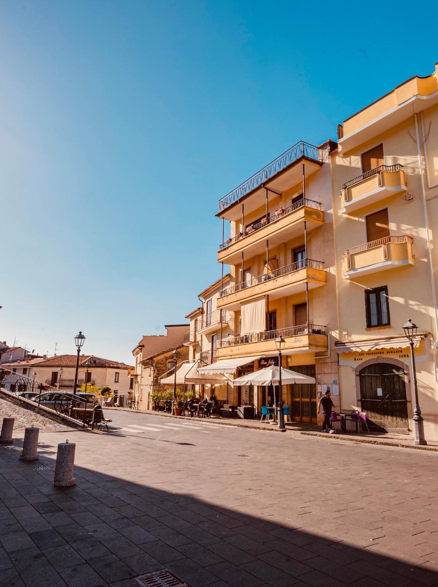 Piazza Laurino Apartments Basic Excursions Alto Cilento Pellegrinaggio Giubilare Ngoại thất bức ảnh